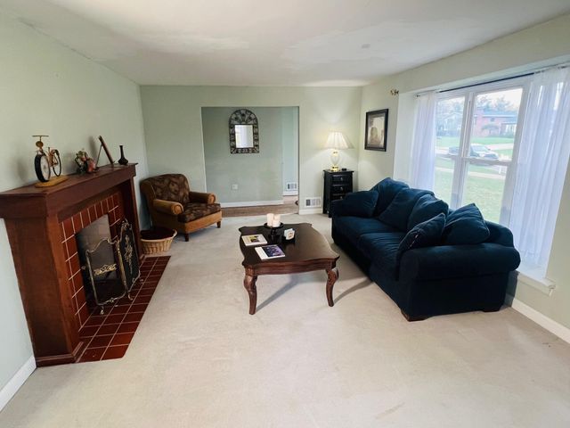 714 St Matthews Circle, Taylor Mill, KY 41015