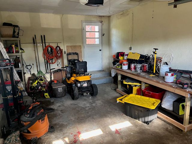 714 St Matthews Circle, Taylor Mill, KY 41015