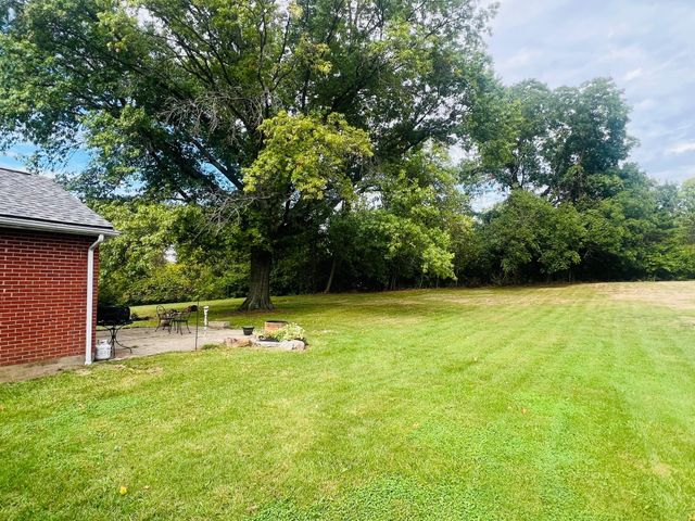 714 St Matthews Circle, Taylor Mill, KY 41015