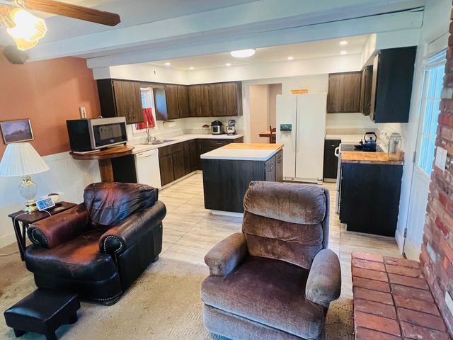 714 St Matthews Circle, Taylor Mill, KY 41015