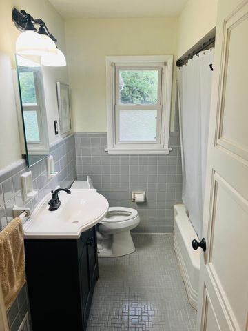 714 St Matthews Circle, Taylor Mill, KY 41015