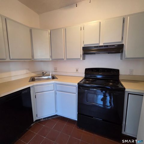 52 Atwood Street 3B, Hartford, CT 06105