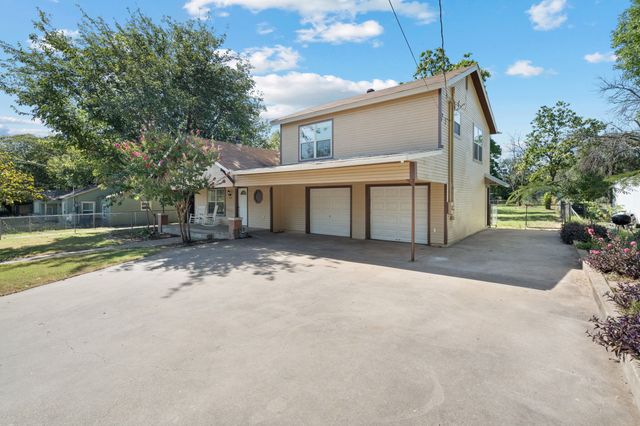 416 E Akard, Weatherford, TX 76086