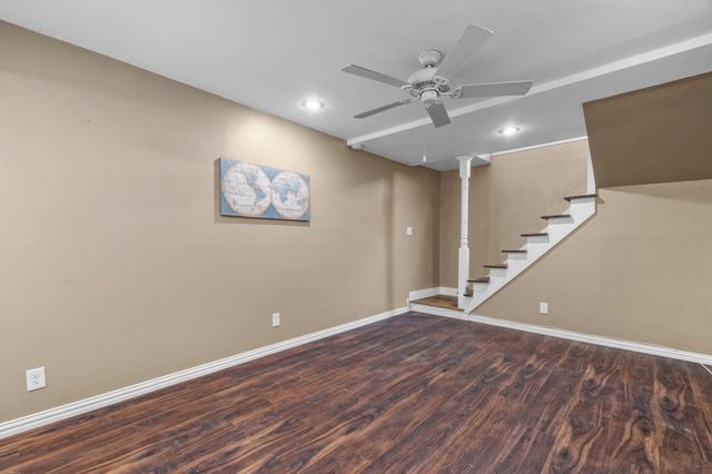 416 E Akard, Weatherford, TX 76086