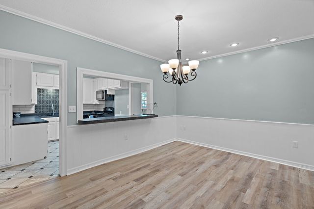 416 E Akard, Weatherford, TX 76086