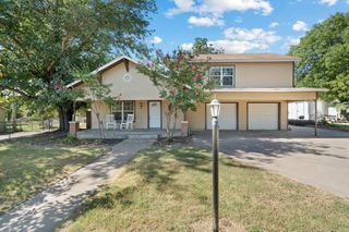 416 E Akard, Weatherford, TX 76086