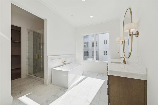 25 Wentworth Gate Path, Houston, TX 77027