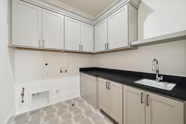 25 Wentworth Gate Path, Houston, TX 77027