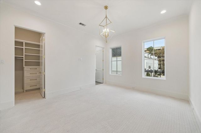 25 Wentworth Gate Path, Houston, TX 77027