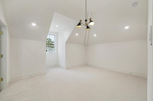 25 Wentworth Gate Path, Houston, TX 77027