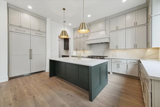 25 Wentworth Gate Path, Houston, TX 77027