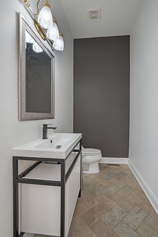 101 Governors Point Boulevard, Hendersonville, TN 37075