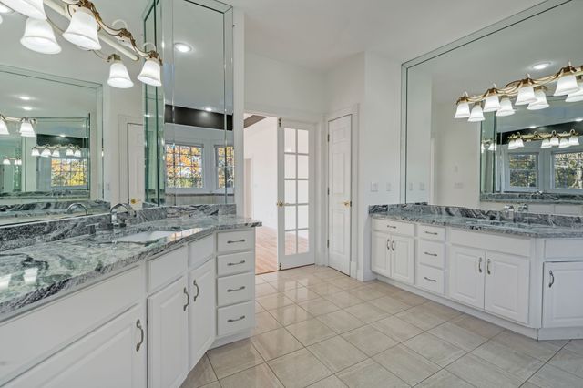 101 Governors Point Boulevard, Hendersonville, TN 37075