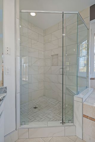 101 Governors Point Boulevard, Hendersonville, TN 37075