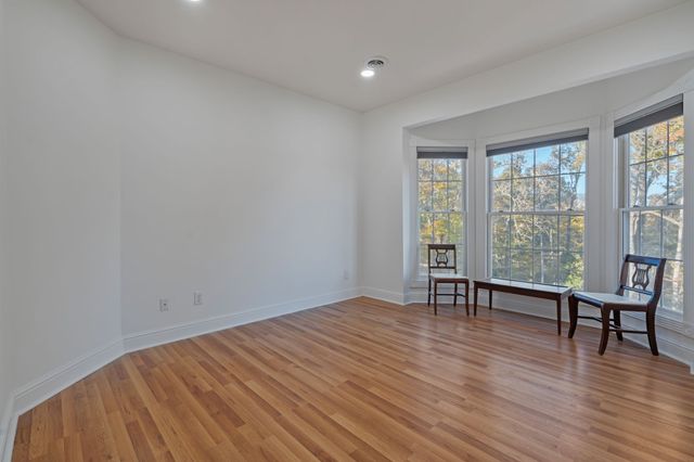 101 Governors Point Boulevard, Hendersonville, TN 37075