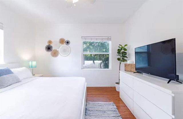 2617 NE 13th Court, Fort Lauderdale, FL 33304