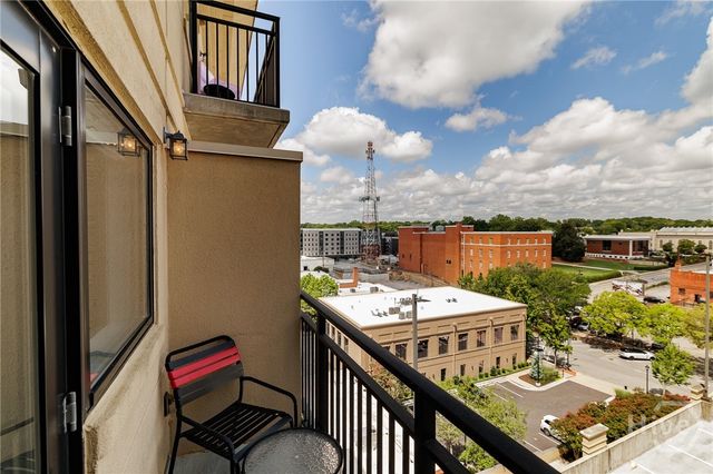 250 W Broad Street 706, Athens, GA 30601
