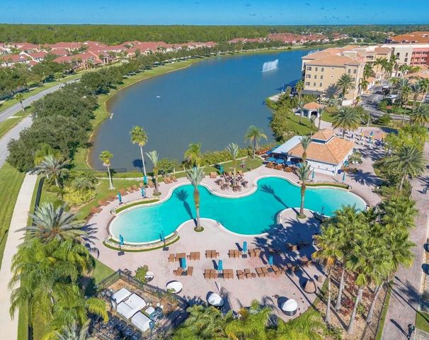 518 VENETIAN PALMS BOULEVARD, New Smyrna Beach, FL 32168