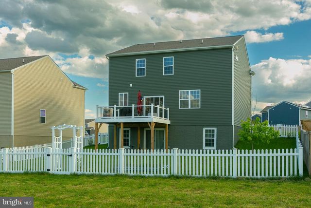354 GUMSPRING DR, Charles Town, WV 25414