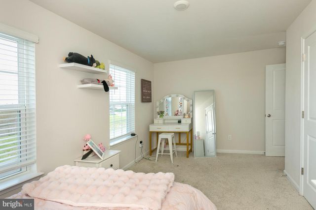 354 GUMSPRING DR, Charles Town, WV 25414