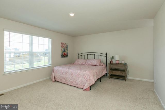 354 GUMSPRING DR, Charles Town, WV 25414