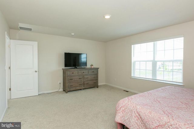 354 GUMSPRING DR, Charles Town, WV 25414