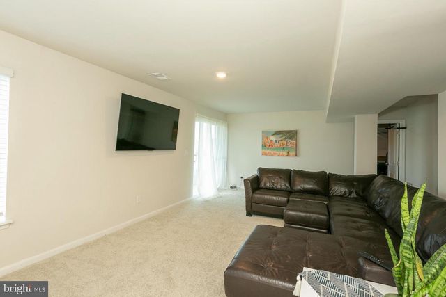 354 GUMSPRING DR, Charles Town, WV 25414
