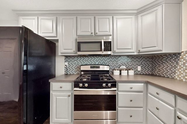 707 Bailey Street, Denton, TX 76205