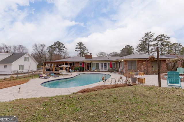 210 Granada Terrace, Warner Robins, GA 31088