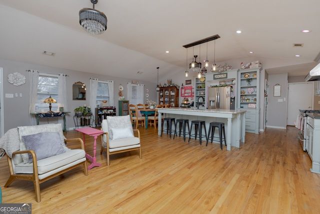 210 Granada Terrace, Warner Robins, GA 31088