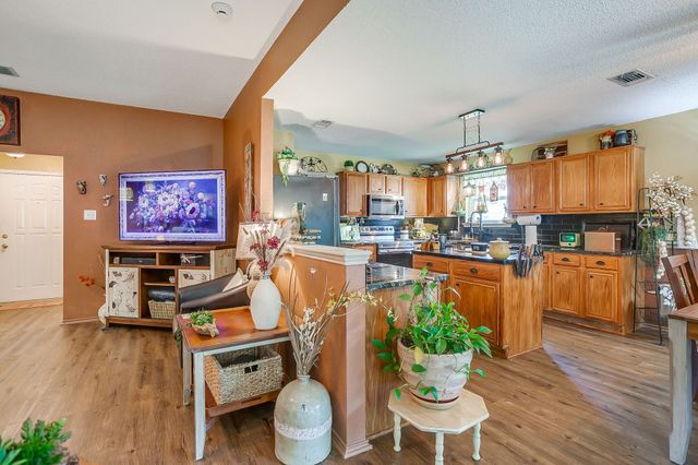 322 Dalhart Drive, Weatherford, TX 76086