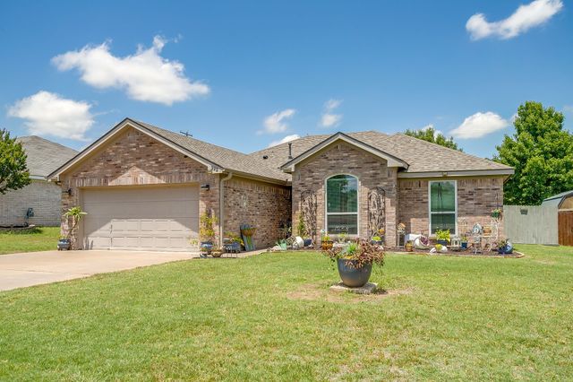 322 Dalhart Drive, Weatherford, TX 76086