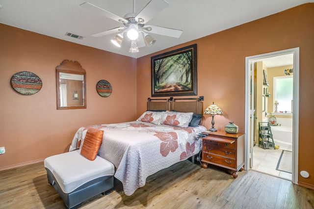 322 Dalhart Drive, Weatherford, TX 76086