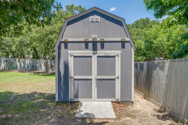 322 Dalhart Drive, Weatherford, TX 76086