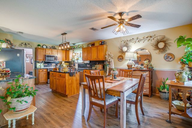 322 Dalhart Drive, Weatherford, TX 76086