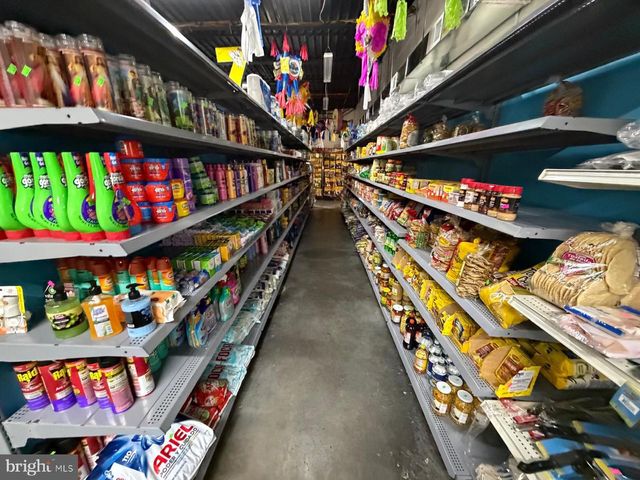 4919 VALLEY PIKE, Stephens City, VA 22655