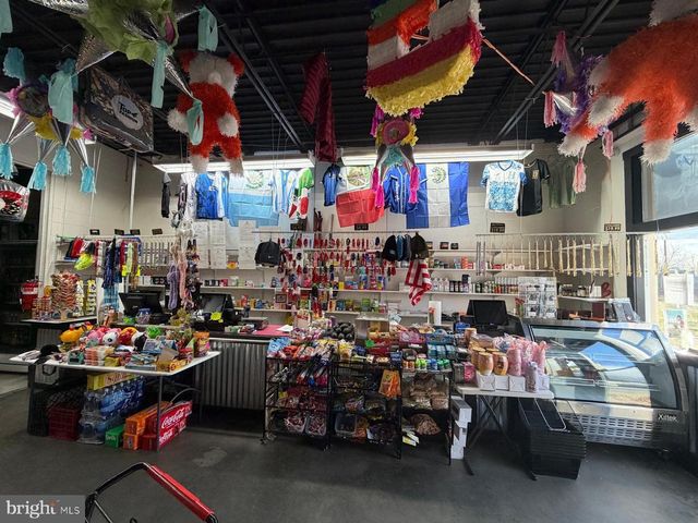 4919 VALLEY PIKE, Stephens City, VA 22655