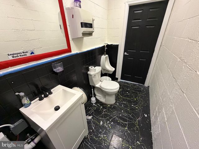 4919 VALLEY PIKE, Stephens City, VA 22655