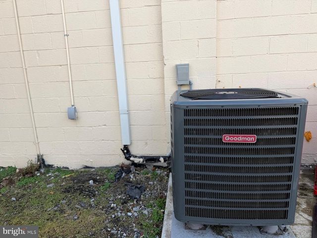 4919 VALLEY PIKE, Stephens City, VA 22655