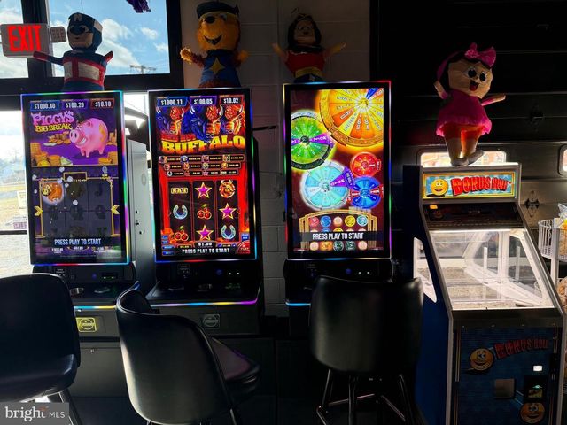 4919 VALLEY PIKE, Stephens City, VA 22655