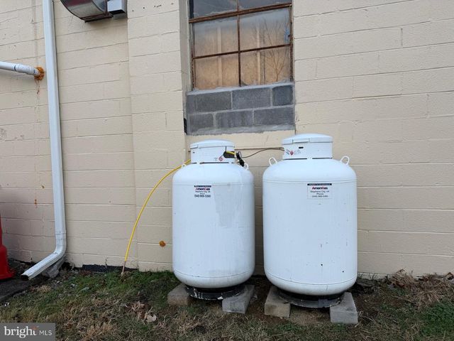 4919 VALLEY PIKE, Stephens City, VA 22655