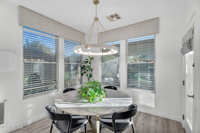 4245 E CULLUMBER Court, Gilbert, AZ 85234