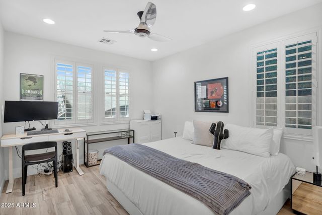 4245 E CULLUMBER Court, Gilbert, AZ 85234