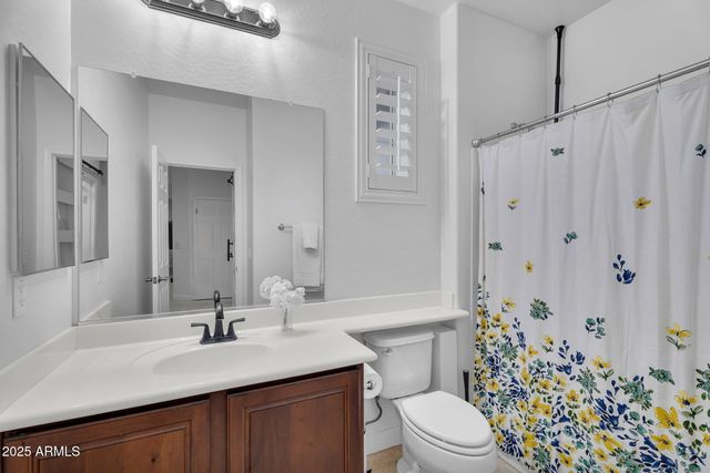 4245 E CULLUMBER Court, Gilbert, AZ 85234