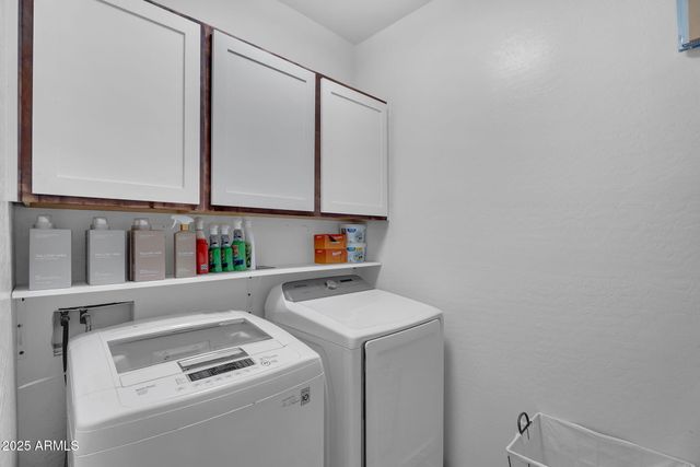 4245 E CULLUMBER Court, Gilbert, AZ 85234