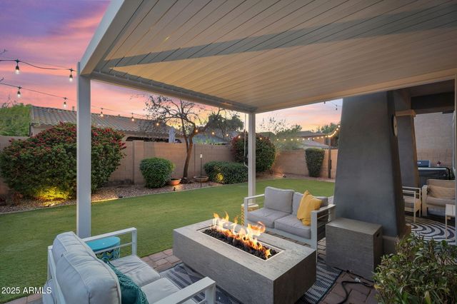 4245 E CULLUMBER Court, Gilbert, AZ 85234