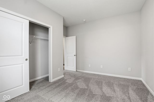 4660 W Tradwell Drive, New Palestine, IN 46163