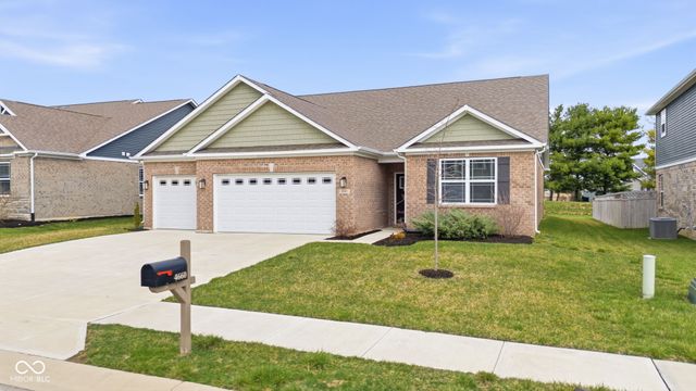4660 W Tradwell Drive, New Palestine, IN 46163