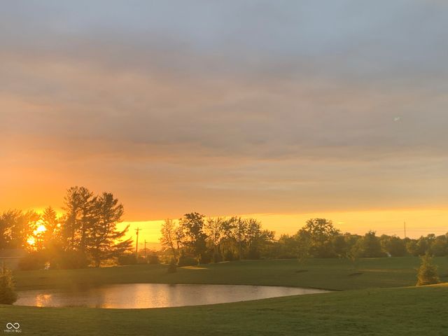 4660 W Tradwell Drive, New Palestine, IN 46163