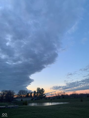 4660 W Tradwell Drive, New Palestine, IN 46163